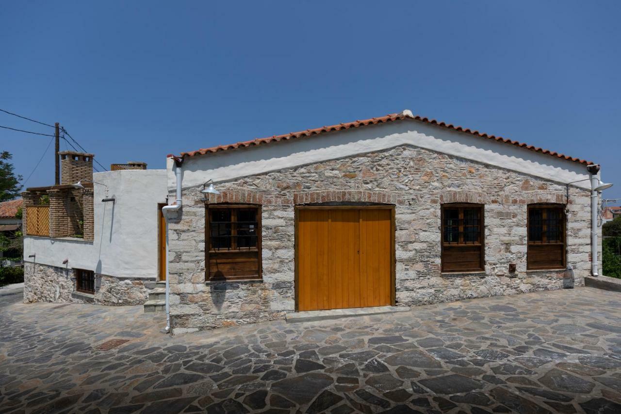 Ágios Konstantínos Villa Of The Old Olive Oil Factory מראה חיצוני תמונה